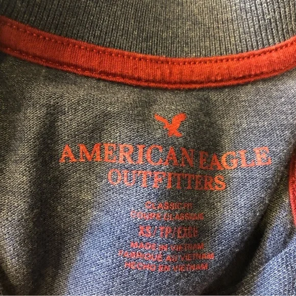 American Eagle XS Classicfit Polo - Picture 2 of 2